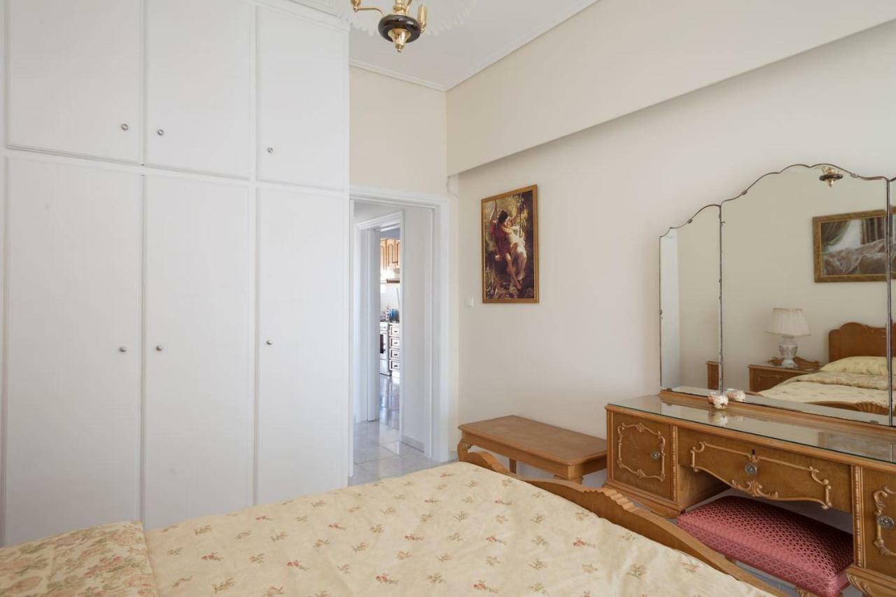Elegant Athenian Apartment Экстерьер фото